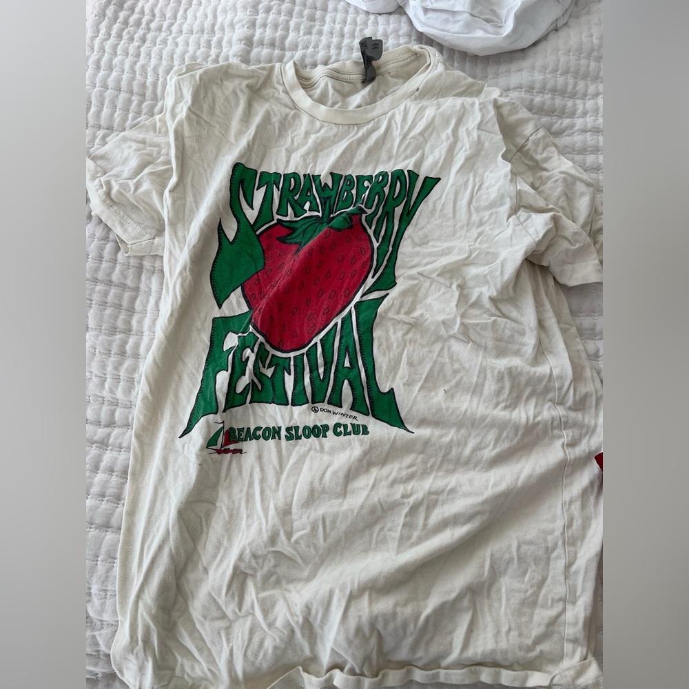 Strawberry Festival Vintage Tee